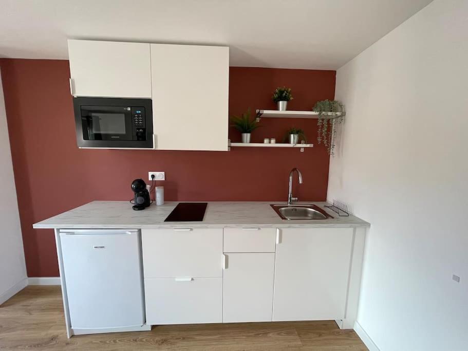 Hyper Centre Avec Balcon Wifi Et Climatisation Appartement Toulon